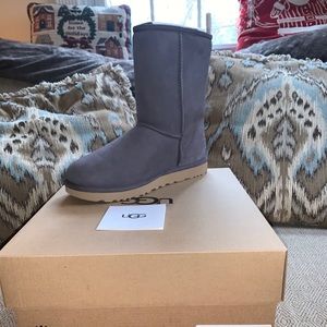 Purple tall UGGs size women’s eight